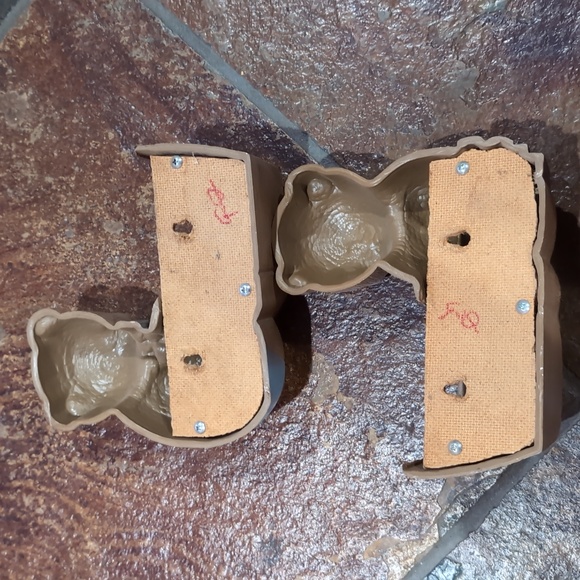 Vintage Teddy Bear Wall Shelves with Baskets - Set Of 2 - Picture 2 of 8